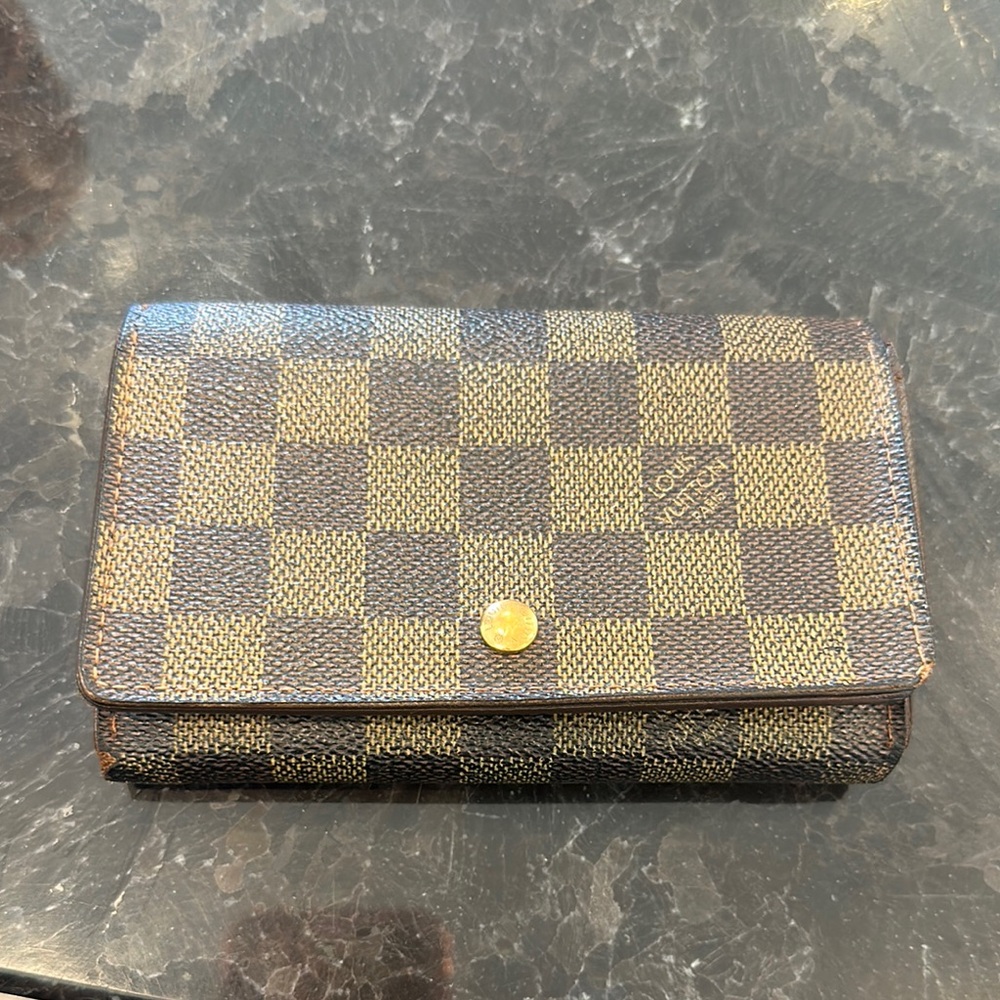 Louis Vuitton Damier Canvas Wallet in Brown and Gold